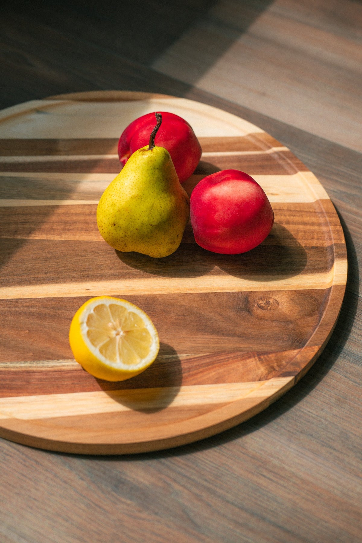 Round Charcuterie Serving Board with Beveled Edge
